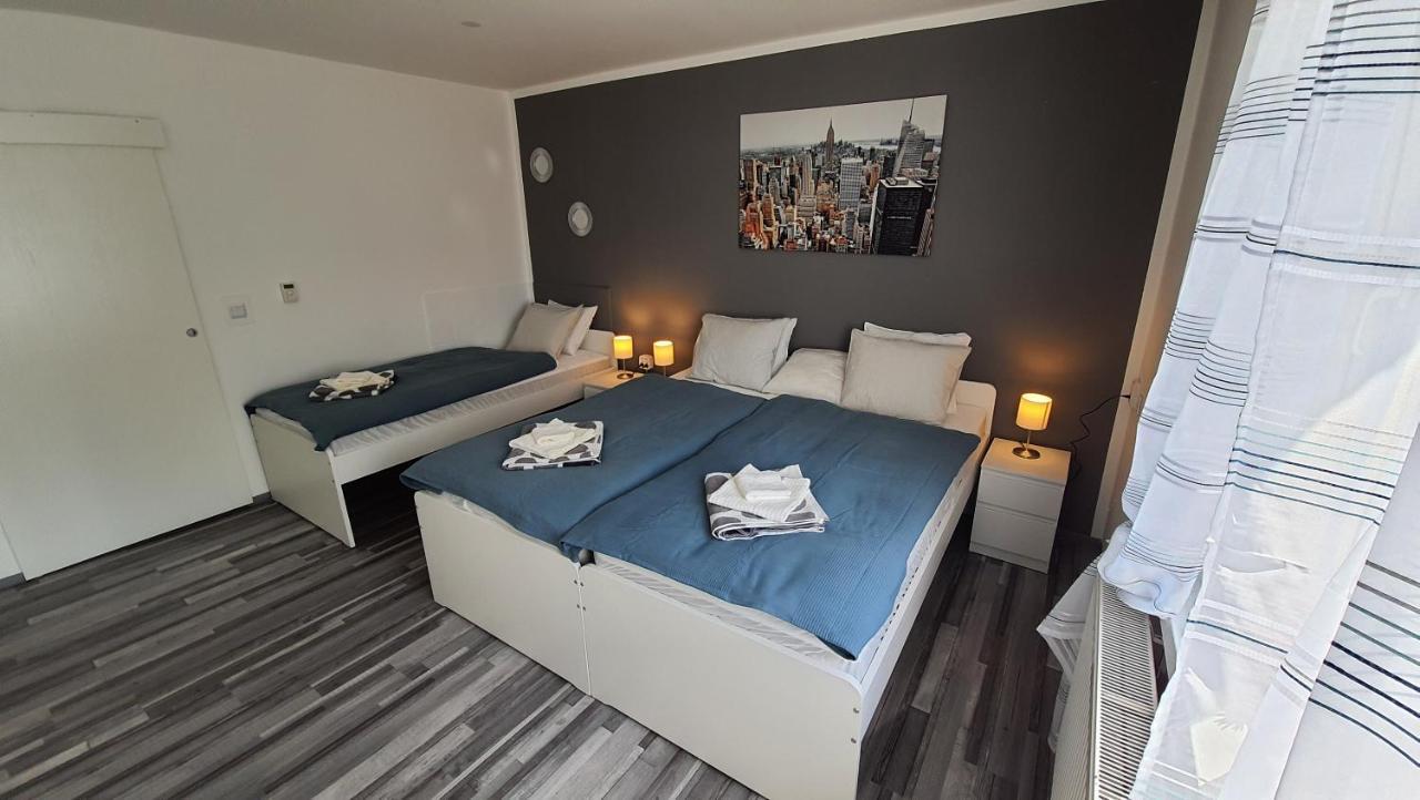 Apartma4Us Marburgo Esterno foto