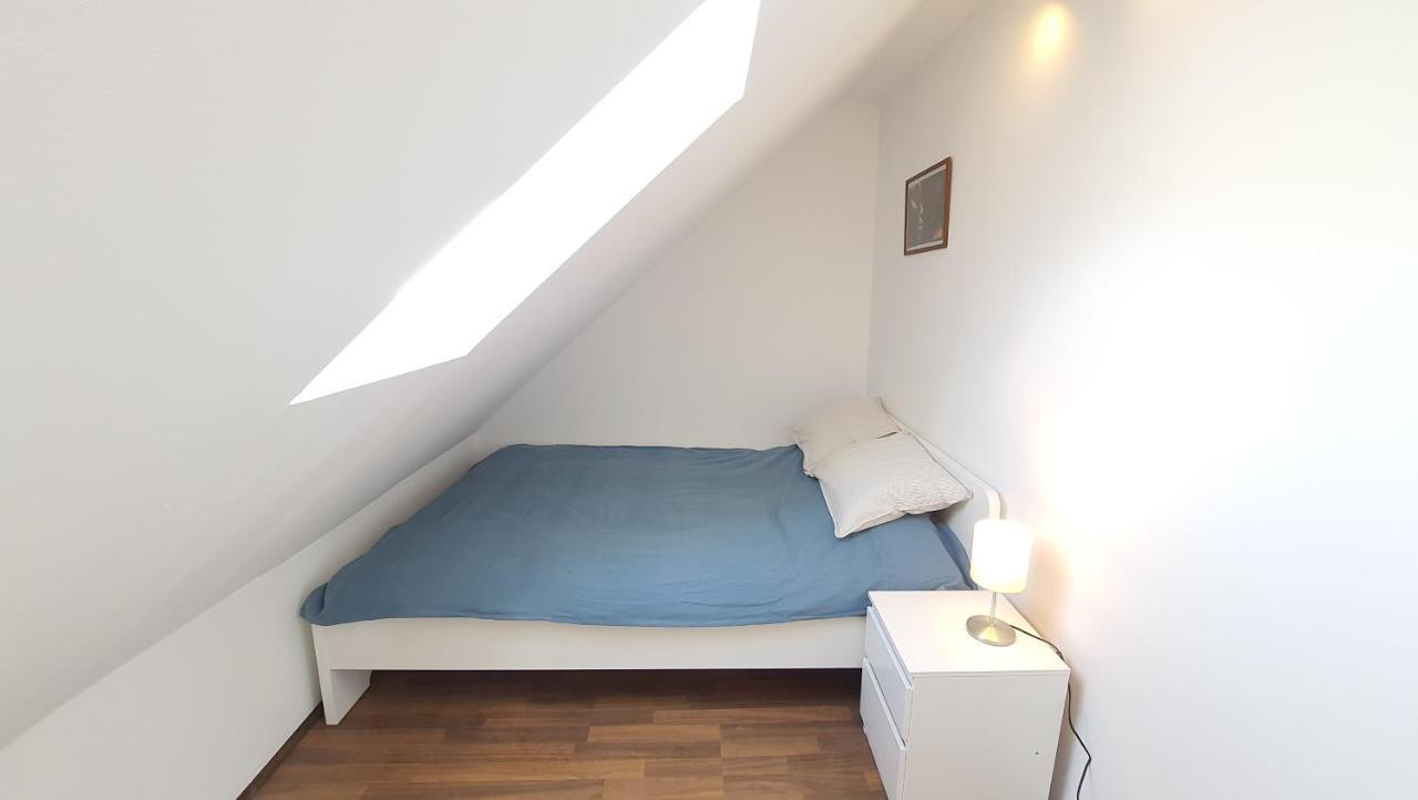 Apartma4Us Marburgo Esterno foto