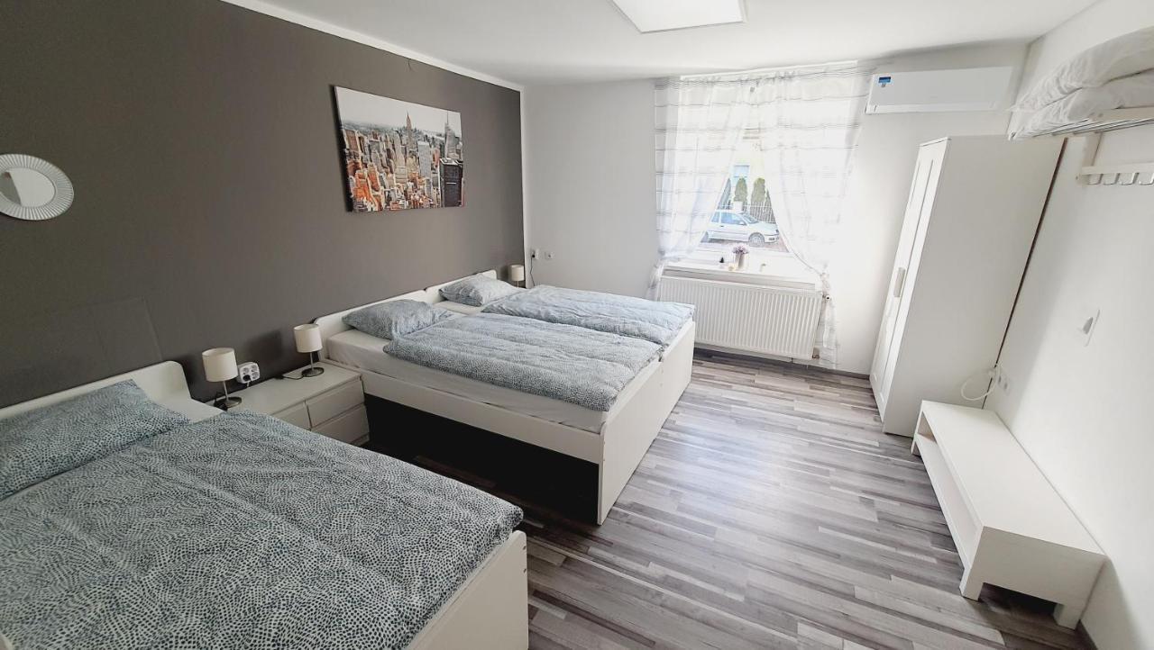 Apartma4Us Marburgo Esterno foto